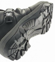 Forma Adventure Low Black1